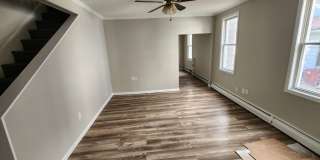 98 W Walnut Street Gallery 8