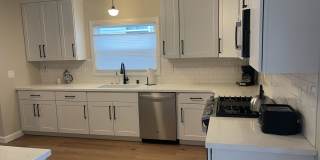 2283 1st Street Gallery 7