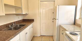 Cozy 2-bedroom, 1-bath home in Daytona Beach Gallery 9