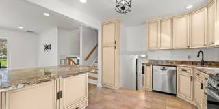 27 Meadowview Rd Gallery 1