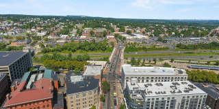 The Brit Apartments Gallery 11