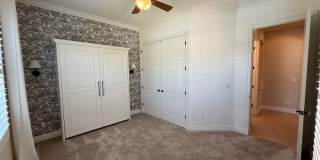 Stunning Seven Oaks Home! Gallery 9