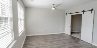 100 Prince Apartments Gallery 13