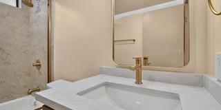 4170 Madison Avenue Gallery 7