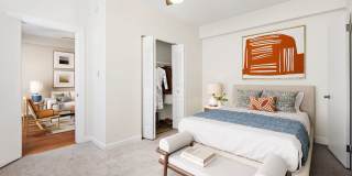 Connecticut Plaza Gallery 10