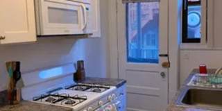 551 West Wellington Avenue Gallery 6