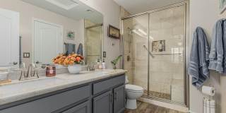 17475 W Spring Lane Gallery 13