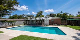 3916 Bogata Drive North Gallery 21