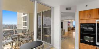 19111 Collins Ave Gallery 14