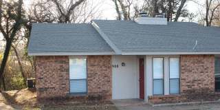 908 Acacia Cir Gallery 1