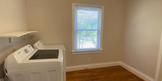 3 Bed 2 Bath Cottage in Midtown! Gallery 28