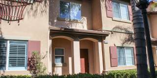 Murrieta 2 Bedroom Townhome + Office, Loft and 2 Car Garage Gallery 1