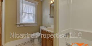 363 E 12th Avenue Gallery 34