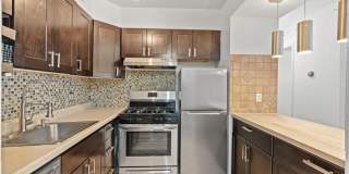 501 N Barry Avenue unit: 2C Gallery 4