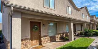 Great Location! Lots of Amenities Gallery 20