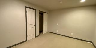 Spacious 4 bed 3.5 Bath in Maple Hill! Gallery 21