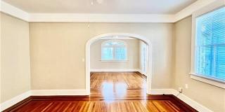 2011 GENERAL PERSHING Street Gallery 10