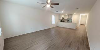 Modern Home in The Villages of Norman Gallery 3