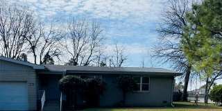 4510 E 49th Street Gallery 1