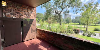 621 Henderson Street Gallery 9