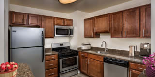 Seven Springs Apartments Gallery 11