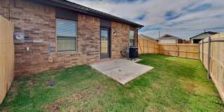Luxury 3 Bedroom 2 Bathroom Townhome in Piedmont Schools (Neighborhood Park and Basketball Court) Gallery 19