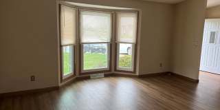 TONS OF SPACE AND STORAGE!! AVAILABLE NOW!! Gallery 5