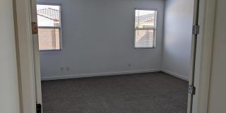 2250 E Kelly Drive Gallery 21