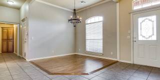 Lone Oak Ridge + Gated Community + 4 beds/2.5 Baths + Storm Shelter + Deer Creek Schools Gallery 12