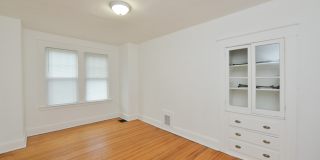 390 Clinton Street Gallery 6