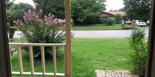 YOU CAN'T BEAT THIS VALUE! Spacious 3/2 Bungalow on a Quiet Street ~ Gallery 1