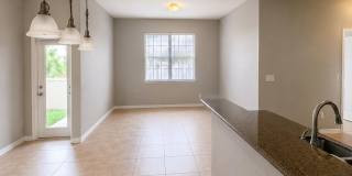 9064 Plymouth Place Gallery 8