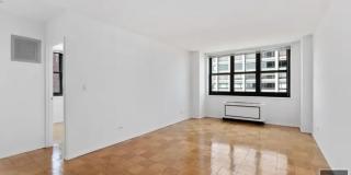 200 EAST 72 STREET Gallery 2