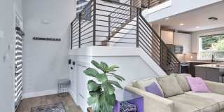 Fully Furnished Lake Oswego Gem!!!! Gallery 9
