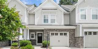 Gorgeous Moseley Townhome with Low-Maintenance Living! Gallery 1