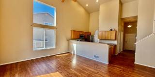Spacious 4-Bedroom Home with Main level Living Gallery 3