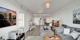 601 NE 36th St Gallery 22