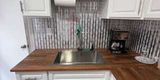 Newly Updated Single Family Home Gallery 9