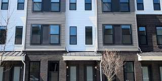 400 Willow Street 409 Gallery 1