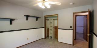 3 Bedroom Home for Rent in Redding CA | Office, RV Parking, Fenced Yard & 2-Car Garage Gallery 12