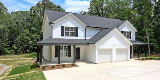 Luxury Townhouse in Sherrills Ford Gallery 1