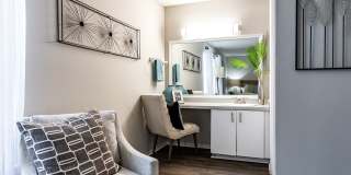 L Estancia Apartments Gallery 14