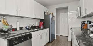 Fully Renovated Modern Apartments Gallery 4