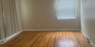 Fully Updated 3 Bedroom - 1 bathroom home - $2,900 Gallery 15