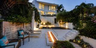 8380 HOLLYWOOD 8380 HOLLYWOOD Gallery 1