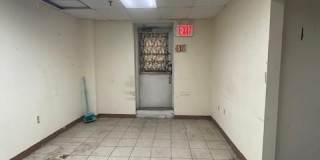 2000 Kings Highway Gallery 27
