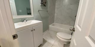 Room in 3 Bedroom Home at Chester St Gallery 14
