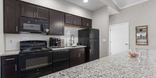 Encino Park Apartments Gallery 9