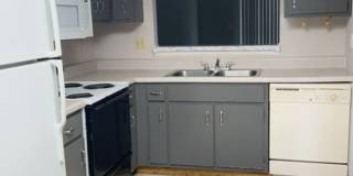 2 Bedroom, 2 bathroom condo For Rent in Town N Country! Gallery 9