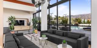 Intro Burbank Gallery 8